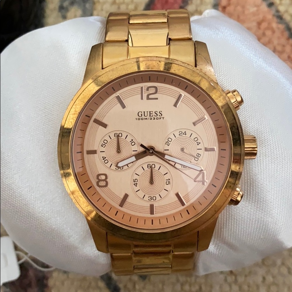 GUESS Watch